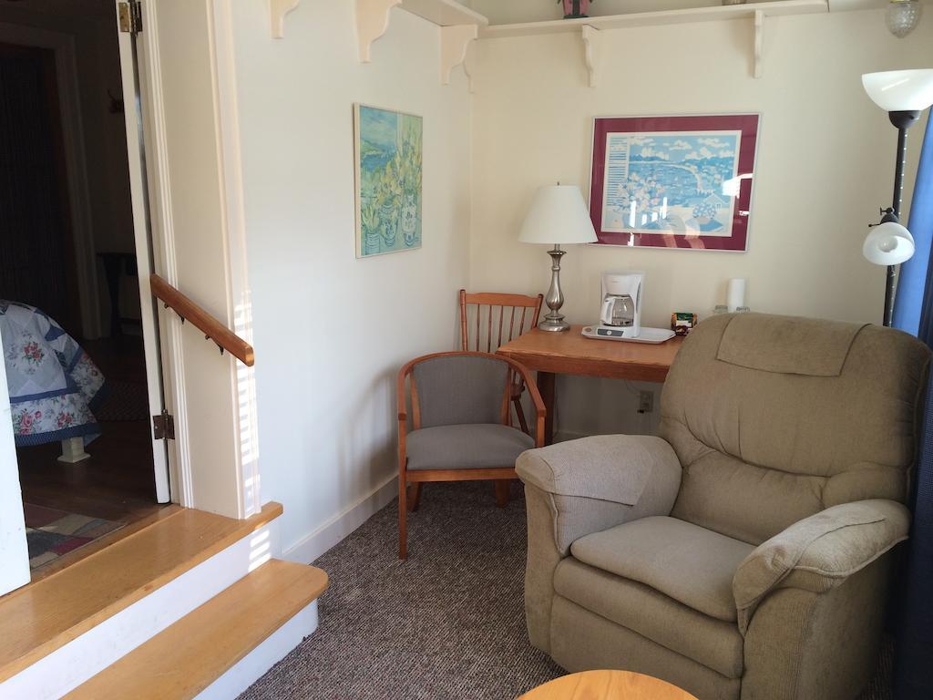 Beach Cottage Inn Lincolnville Extérieur photo